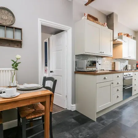 Cartmel Flat Grange-over-Sands